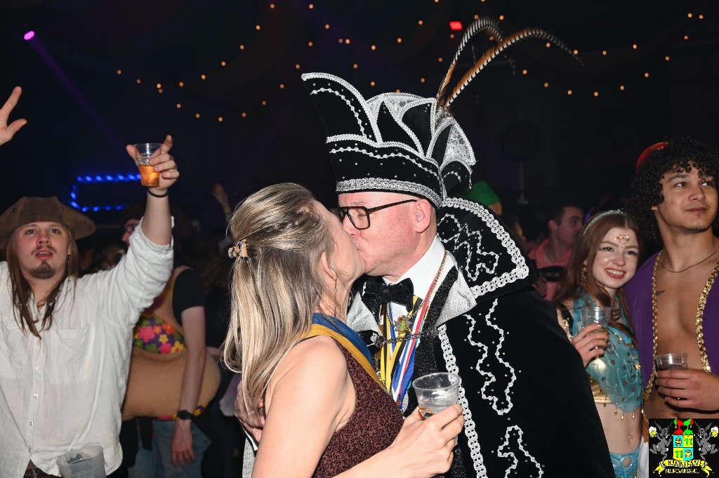 ../Images/Zaterdagavond carnaval 2026 157.jpg